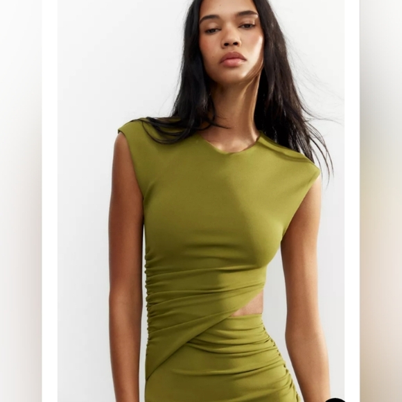 Zara Cut-Out Midi Dress - Picture 3 of 6